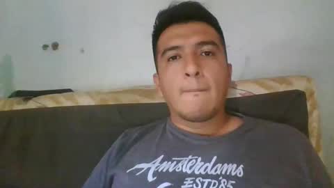 leche_dura122 online show from 01.18.25