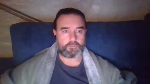 lecheare28 online show from 12.10.24