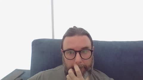 lecheare28 online show from 02.24.25