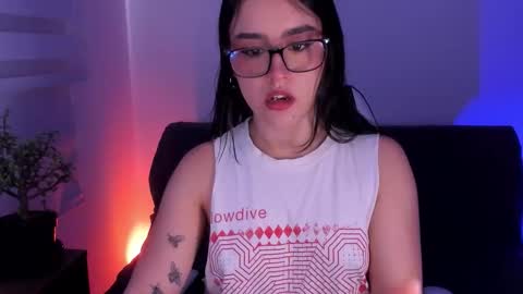 Snapshot of leejhonsonnn chatting on 10.27.25 leejhonsonnn online show from 10.27.25