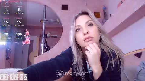 Snapshot of leelooxxx chatting on 12.14.24 Mens Sweetheart online show from 12.14.24
