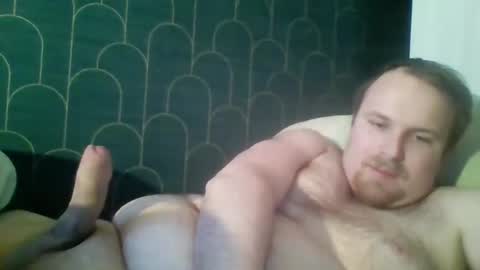 Snapshot of leeuwarder12 chatting on 12.30.24 leeuwarder12 online show from 12.30.24