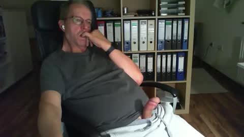 Dave online show from 09.23.25