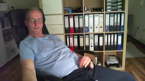 Dave online show from 10.11.25