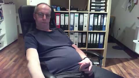 Snapshot of lefti27 chatting on 02.10.26 Dave online show from 02.10.26