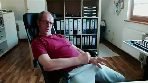 Snapshot of lefti27 chatting on 03.08.26 Dave online show from 03.08.26