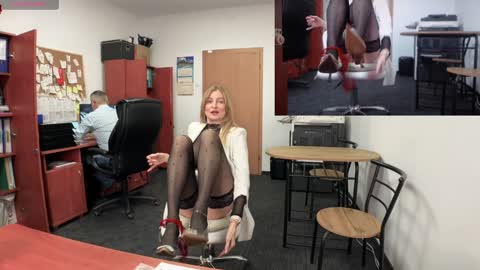 LegsLONG online show from 12.10.24