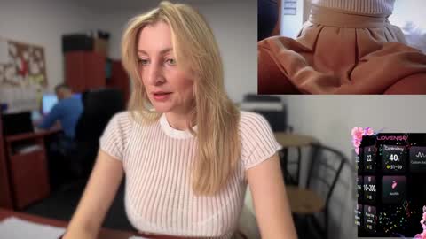 LegsLONG online show from 01.03.25