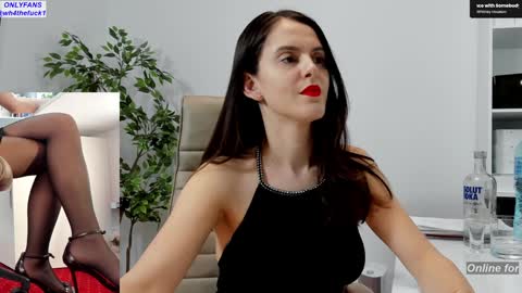 Elle  online show from 02.27.26