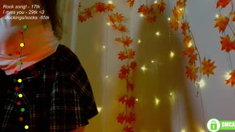 hey Im Leia and I love rock  online show from 11.16.25