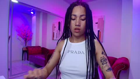Snapshot of leia_queens chatting on 01.15.25 Leia. online show from 01.15.25