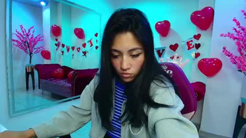 Snapshot of leia_queens chatting on 02.14.25 Leia. online show from 02.14.25