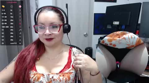 LeidyDi223 online show from 11.30.25