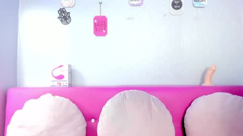 Snapshot of leigh_angels chatting on 12.10.24 LEIGH ANGELS online show from 12.10.24