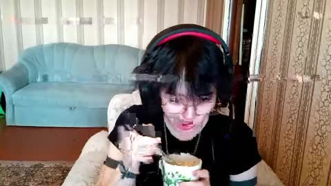 Viola online show from 03.23.26