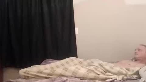 Snapshot of leighbob69 chatting on 11.25.25 LeighBob69 online show from 11.25.25