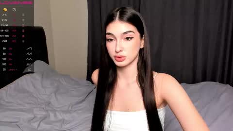 Leila online show from 01.06.26