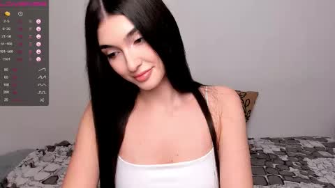 Leila online show from 02.24.26