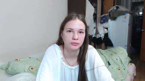 Snapshot of leila_bambi chatting on 01.10.25 leila_bambi online show from 01.10.25