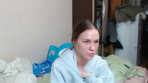 Snapshot of leila_bambi chatting on 01.15.25 leila_bambi online show from 01.15.25
