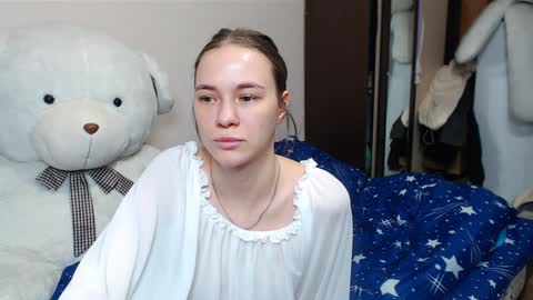 Snapshot of leila_bambi chatting on 01.28.25 leila_bambi online show from 01.28.25