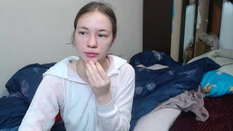 leila_bambi_ online show from 02.26.25