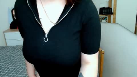 Leila online show from 01.13.26