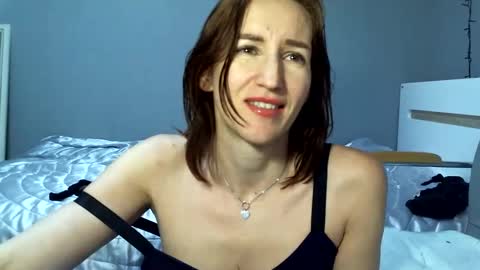 Leila online show from 01.27.25