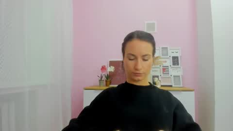 leilabloom online show from 01.16.25