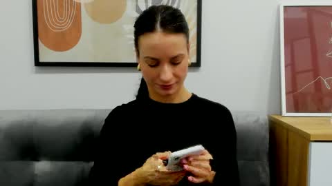 leilabloom online show from 02.11.25