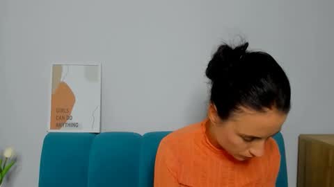 leilabloom online show from 09.13.25