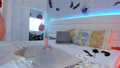   online show from 10.31.25