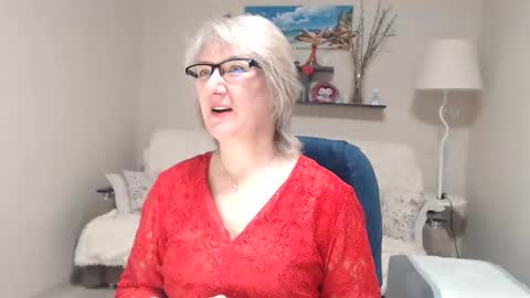 Leila Kinky online show from 02.15.26