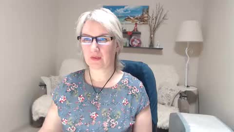 Leila Kinky online show from 03.15.26