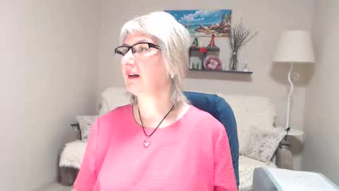 Leila Kinky online show from 05.15.26
