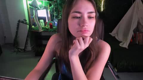 Leila Rai online show from 02.07.25