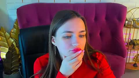 Leila Rai online show from 02.19.25