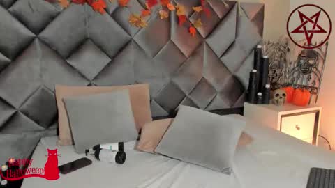 Leizathompson online show from 10.07.25