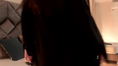 Leizathompson online show from 04.03.26