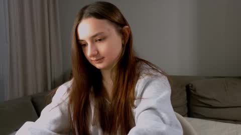 Lelia online show from 02.12.26