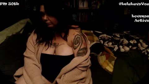 Snapshot of leluluvsyou chatting on 12.07.24 Lelu Fallas online show from 12.07.24