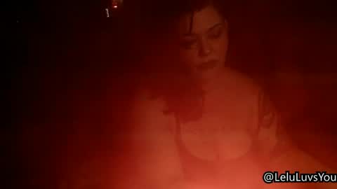 Lelu Fallas online show from 04.17.26