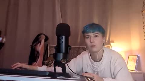 Snapshot of lemonmczesty chatting on 10.26.25 lemonmczesty online show from 10.26.25