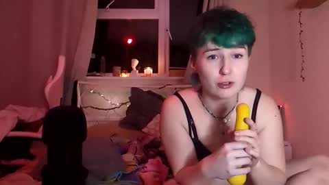 Snapshot of lemonmczesty chatting on 10.27.25 lemonmczesty online show from 10.27.25