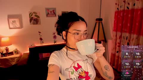 lemoonpeach online show from 01.25.25