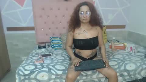 lena_lawson online show from 12.10.24
