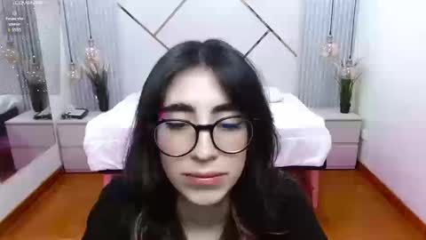 Lena online show from 09.10.25