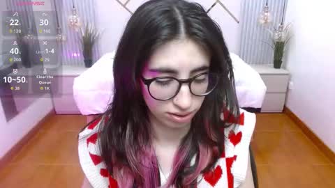 Lena online show from 09.26.25