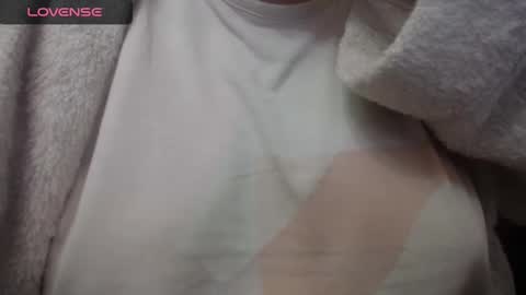 Snapshot of lenagolden chatting on 03.02.25 lenagolden online show from 03.02.25