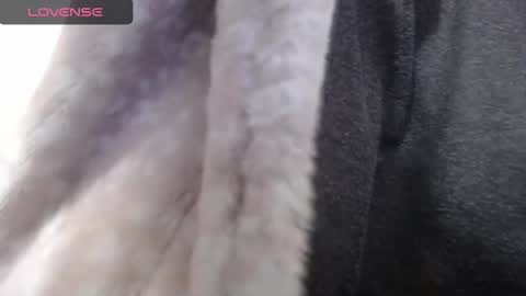 lenagolden online show from 12.05.25